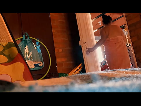 ❤️ Mijn oom volgt me naar de douche, hij neukt me terwijl ik een douche neem. ❤❌ Sluts at nl.hentaibar.ru